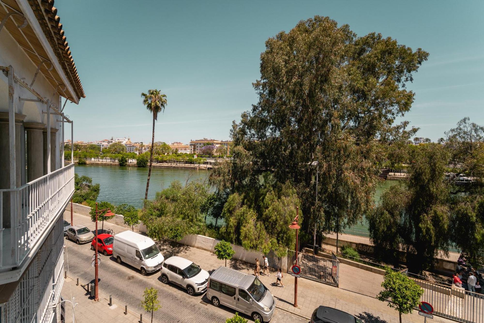 Betis River View Sevilla Eksteriør billede